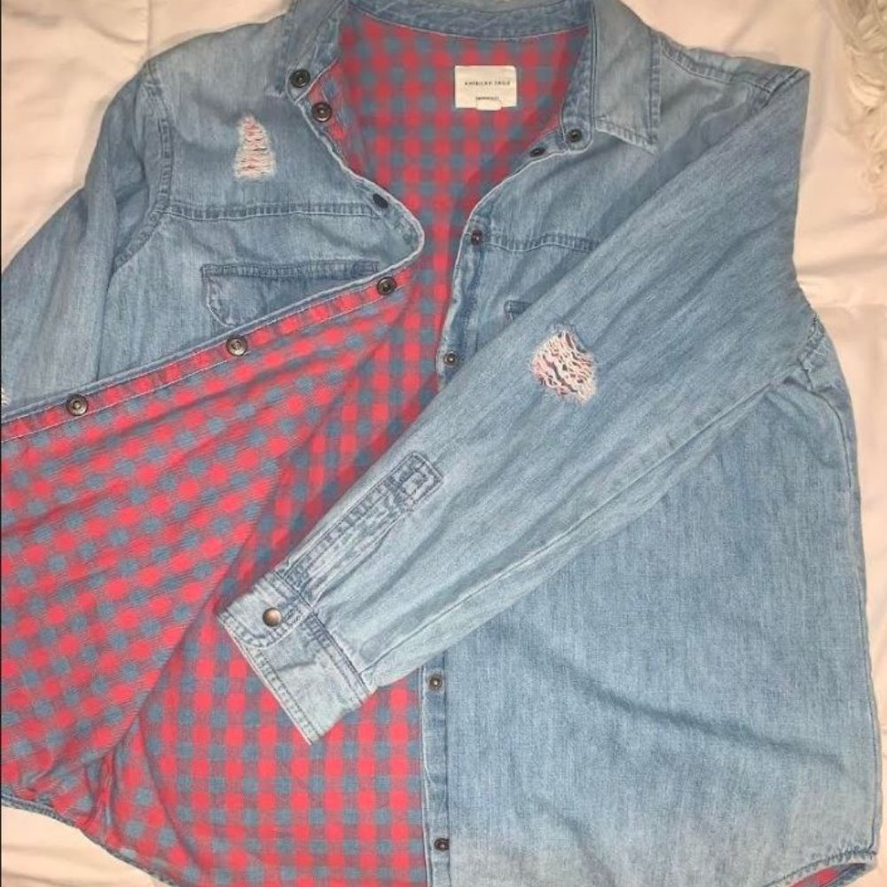 American Eagle denim flannel lined button down
